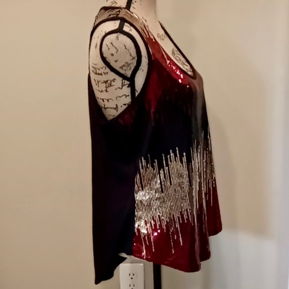 Like new/ never worn sequence top large/ xl - Picture 2 of 2